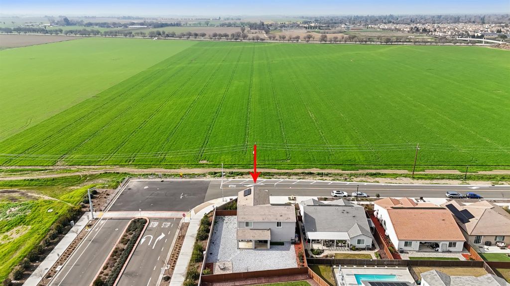 Photo of 1725 Harry Lorenzo Avenue, Woodland, CA 95776 (MLS # 226011607)