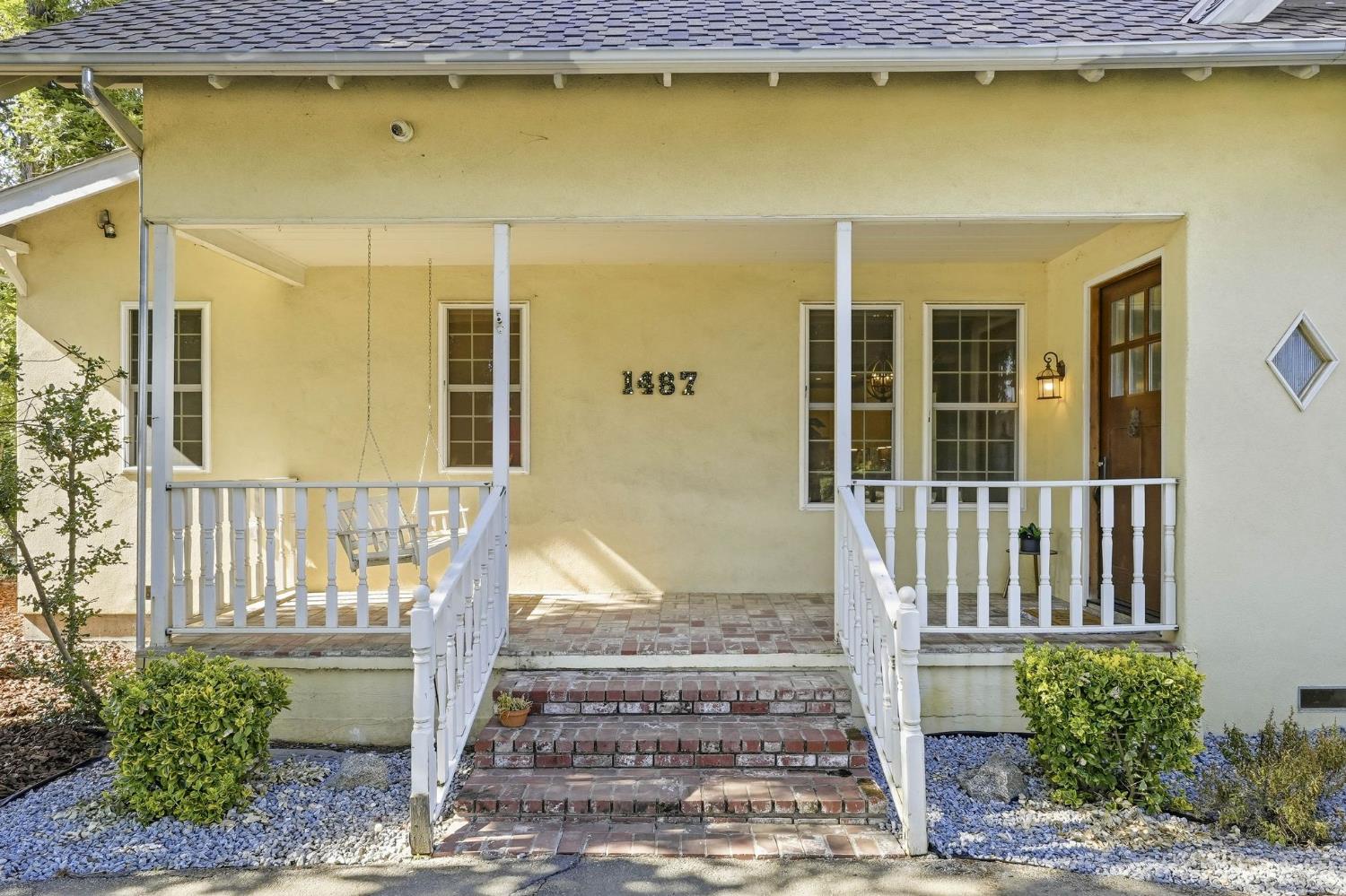1487 Smith Road