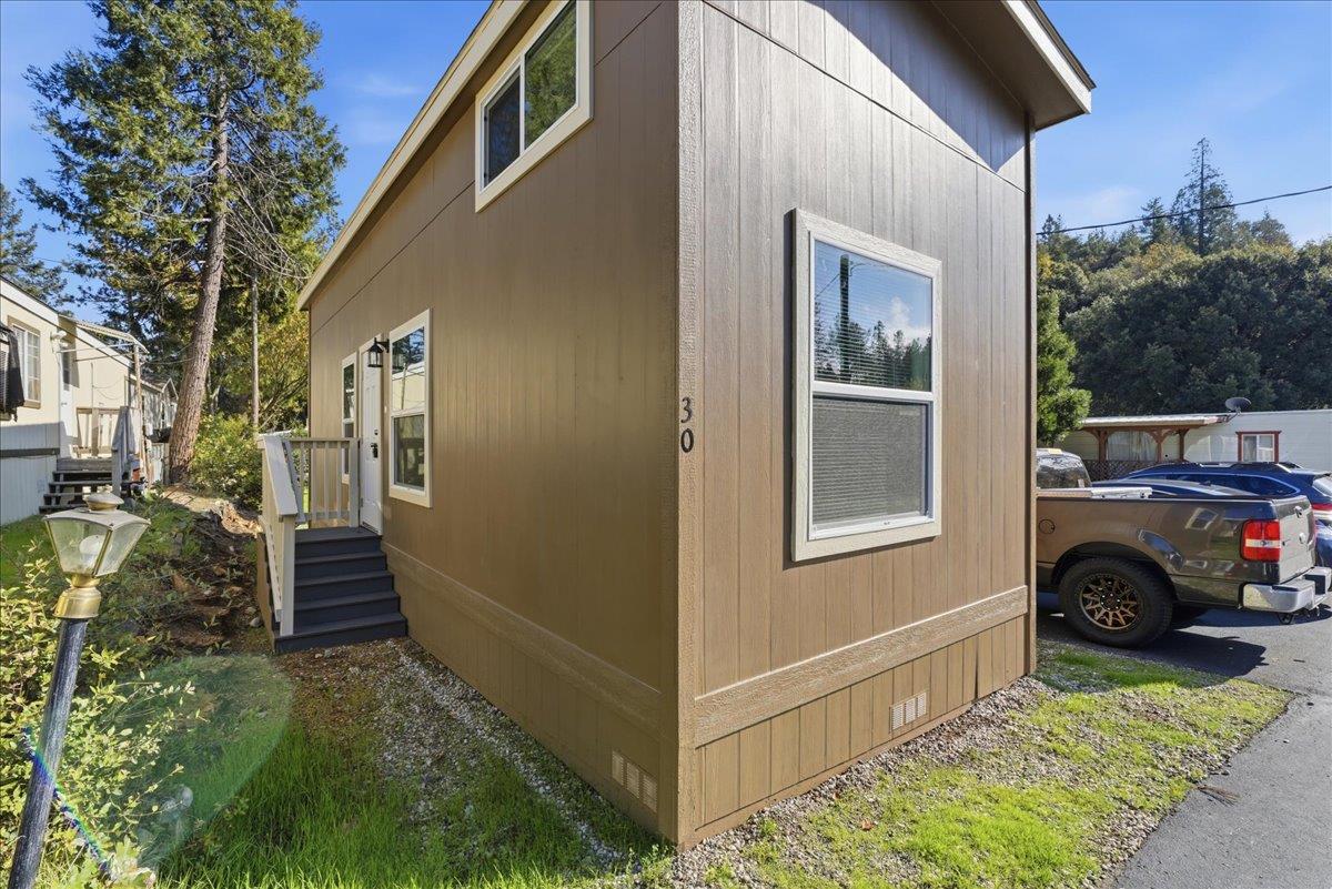 135 Ponderosa Way 30