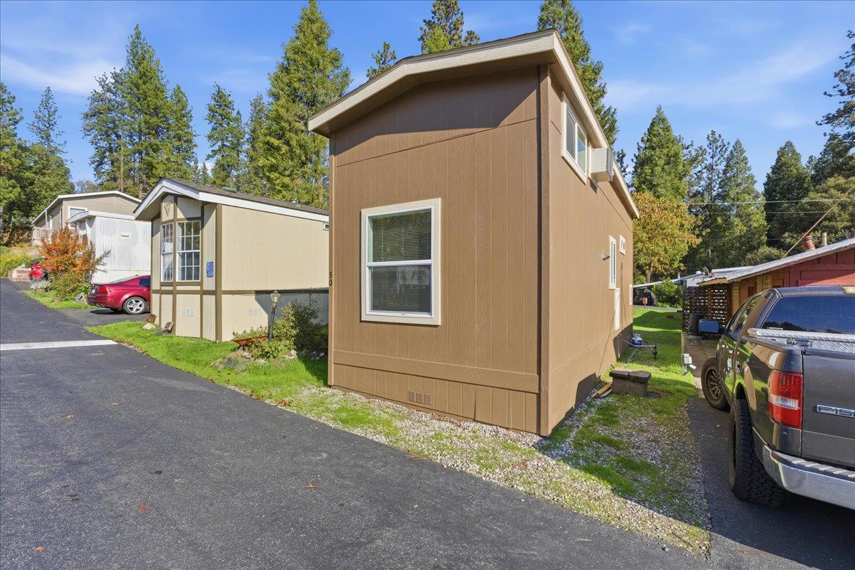 135 Ponderosa Way 30