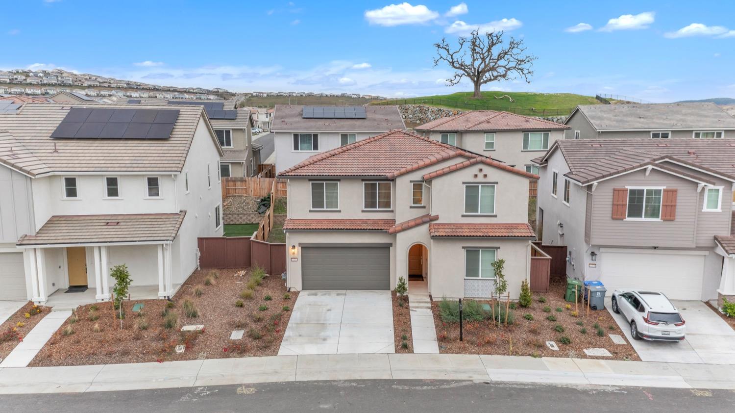 3324 Crooked Bed Way