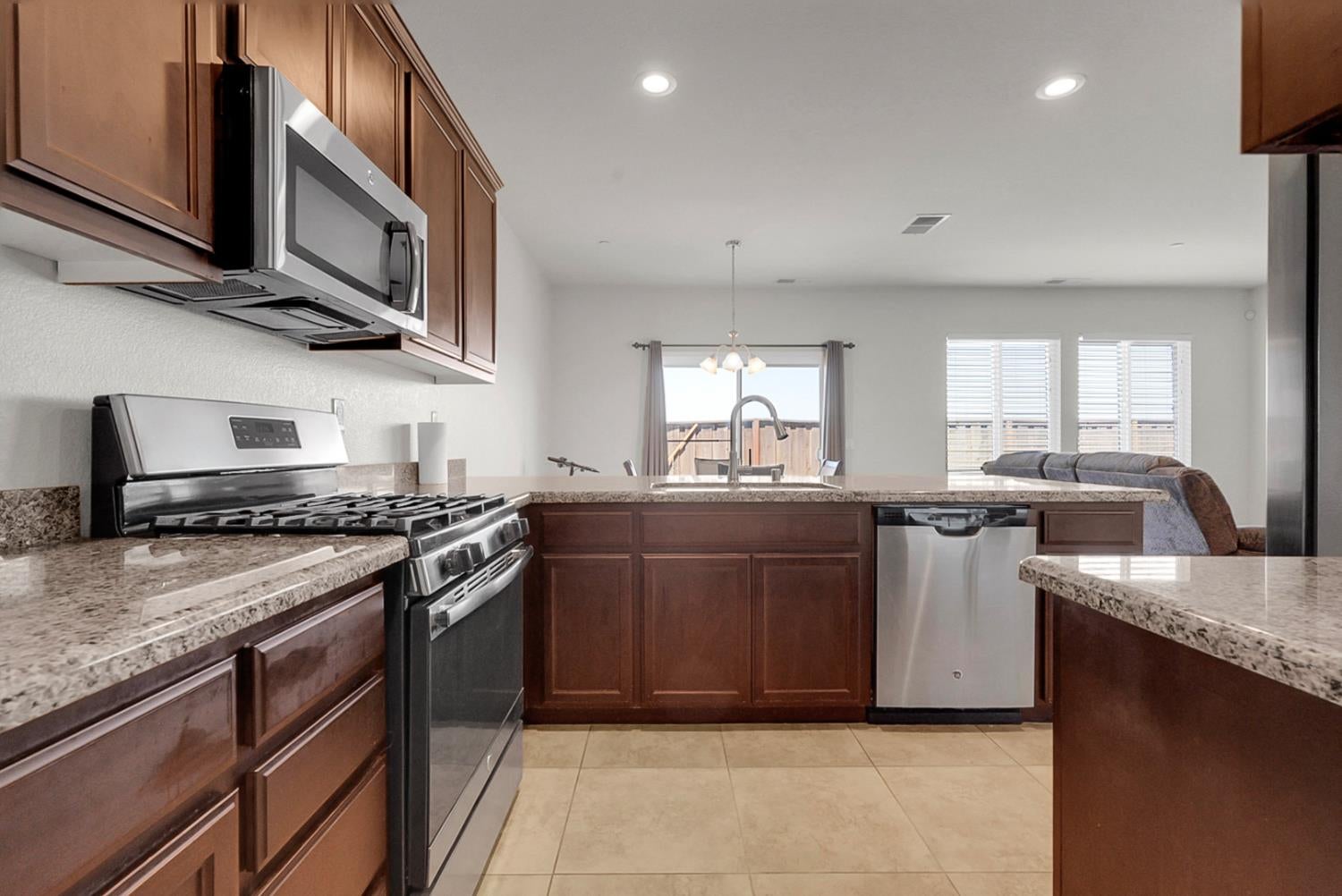 1433 Rosy Dawn Lane