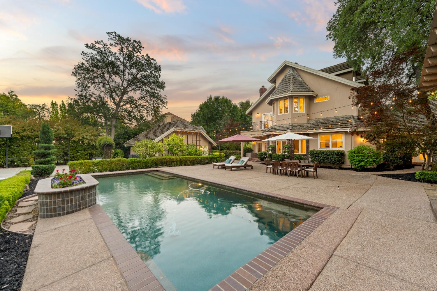 7340 Shelborne Drive