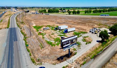 3356 W 11th Street Tracy CA 95304