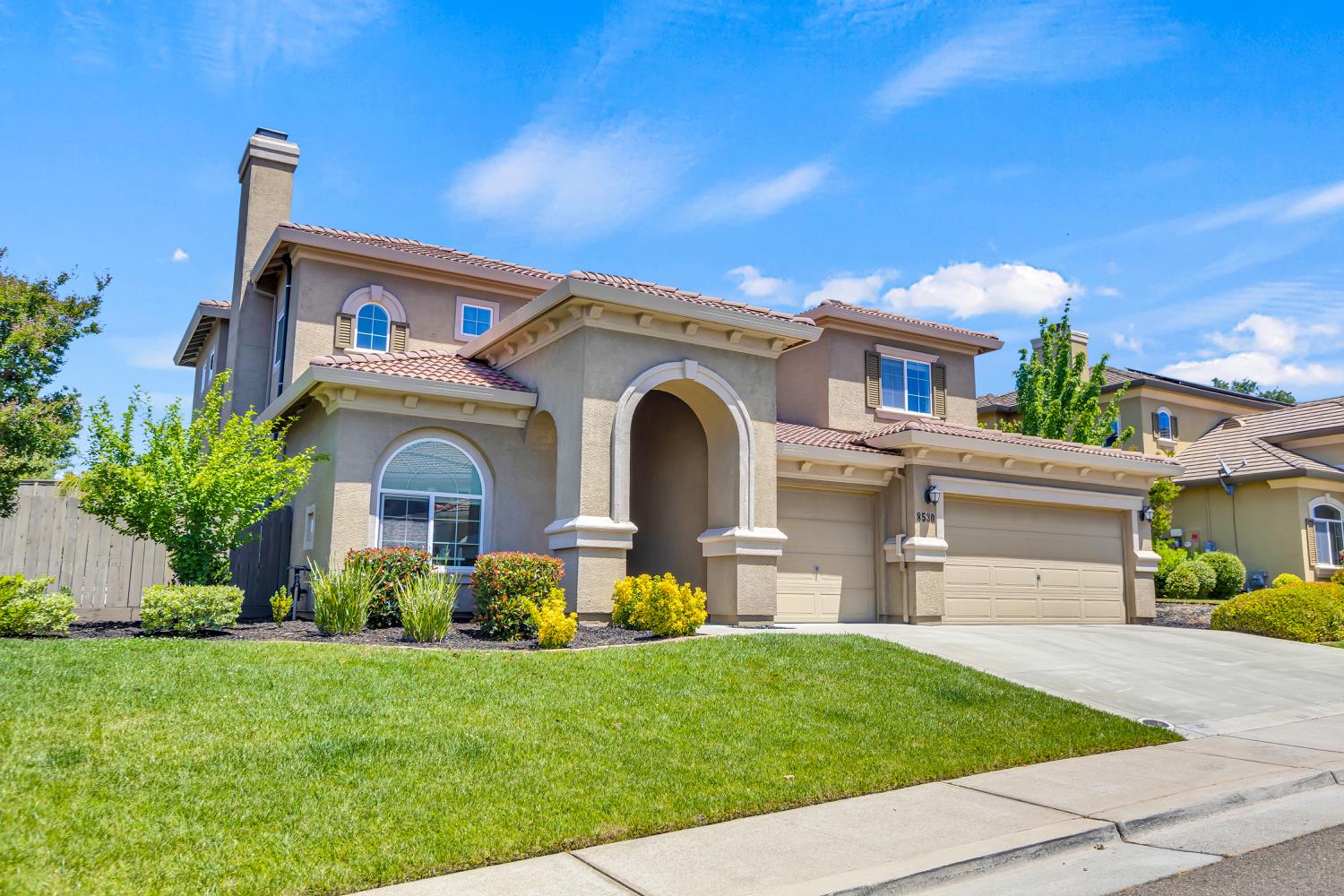8530 Mandorla Circle