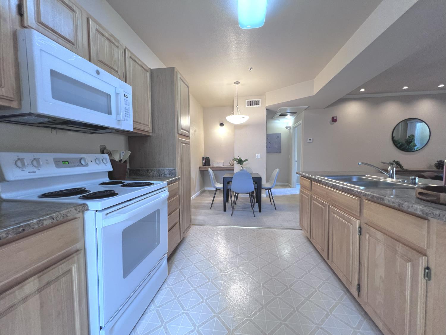 501 Gibson Drive 721