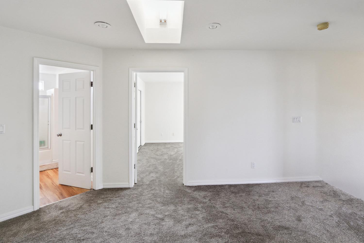 Valley Springs, California 95252, United States, 4 Bedrooms Bedrooms, ,3 BathroomsBathrooms,Residential,Active,14479