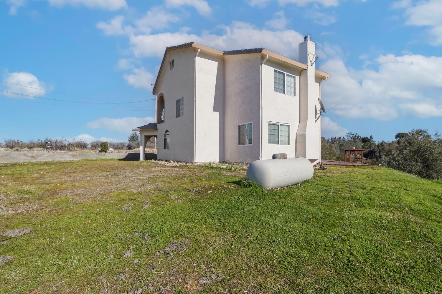 Valley Springs, California 95252, United States, 4 Bedrooms Bedrooms, ,3 BathroomsBathrooms,Residential,Active,14479