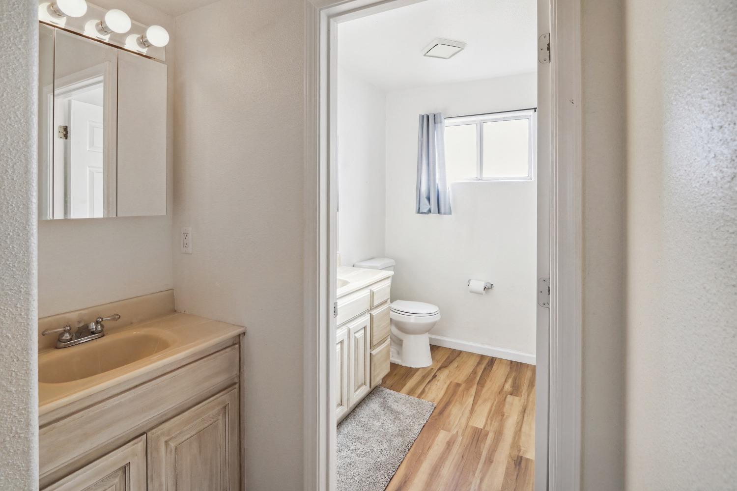 Valley Springs, California 95252, United States, 4 Bedrooms Bedrooms, ,3 BathroomsBathrooms,Residential,Active,14479