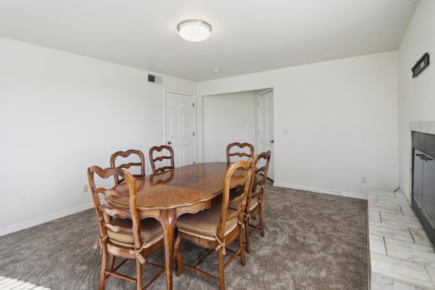 Valley Springs, California 95252, United States, 4 Bedrooms Bedrooms, ,3 BathroomsBathrooms,Residential,Active,14479