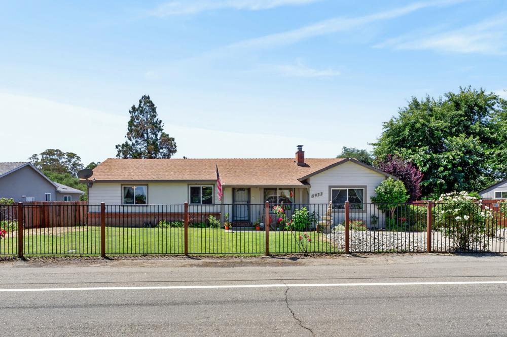 8932 Elm Avenue