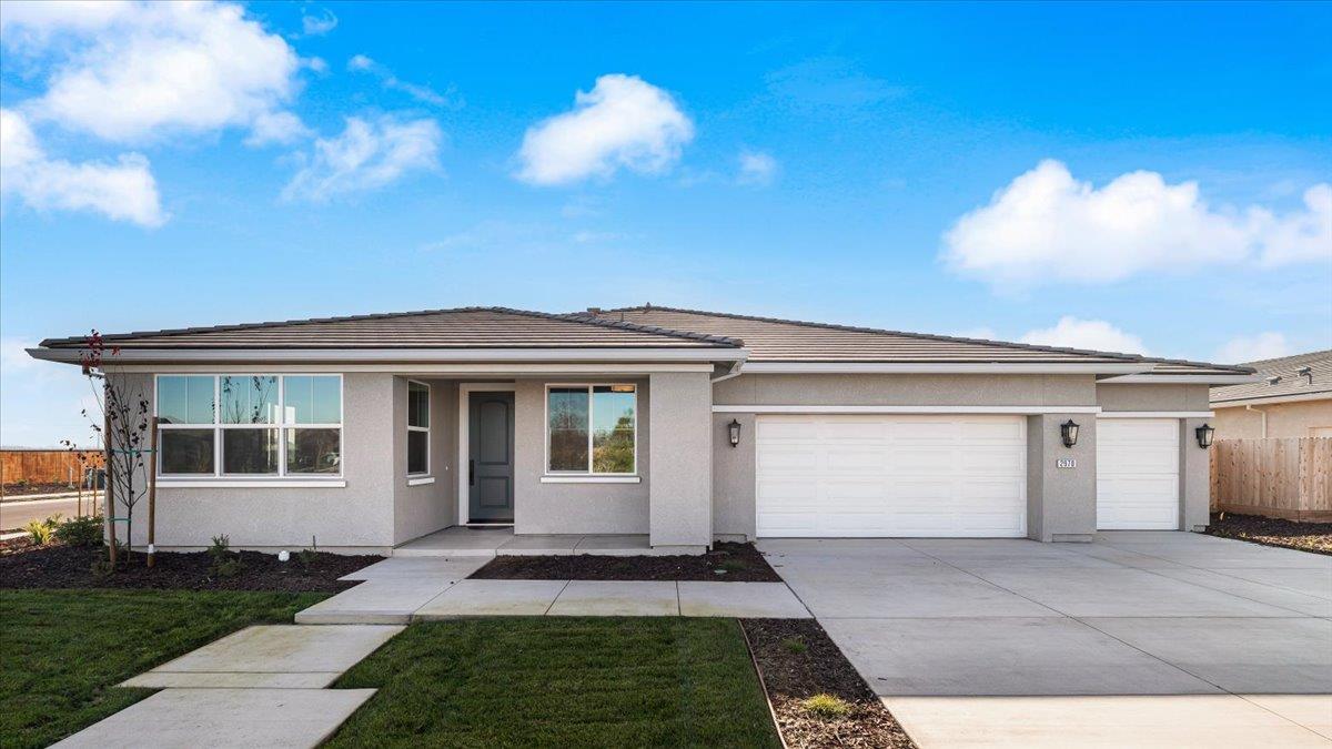 2970 E Tuolumne Road