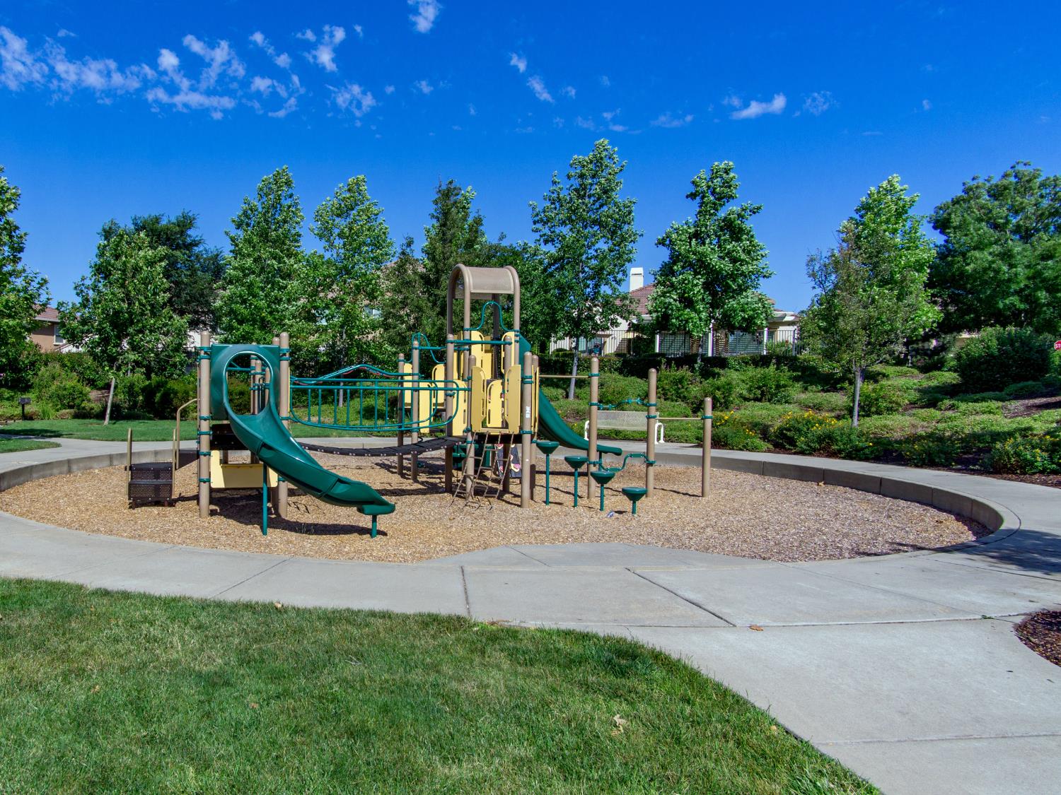 El Dorado Hills, California 95762, United States, 5 Bedrooms Bedrooms, ,3 BathroomsBathrooms,Residential,Active,236843