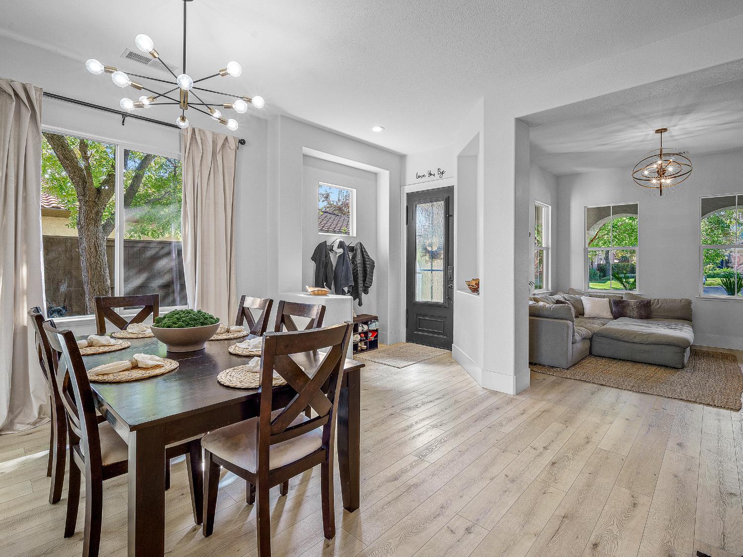 El Dorado Hills, California 95762, United States, 5 Bedrooms Bedrooms, ,3 BathroomsBathrooms,Residential,Active,236843