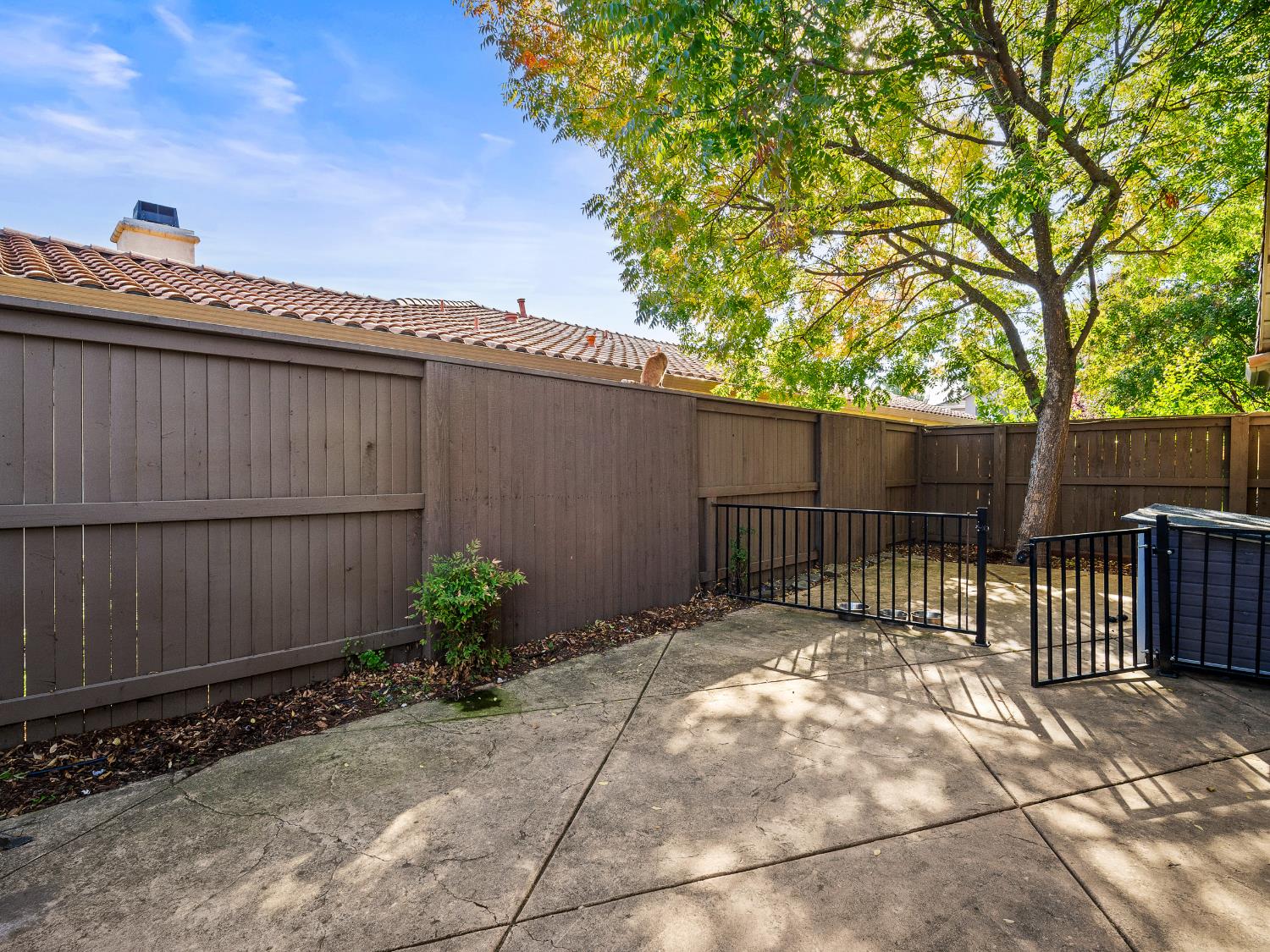 El Dorado Hills, California 95762, United States, 5 Bedrooms Bedrooms, ,3 BathroomsBathrooms,Residential,Active,236843