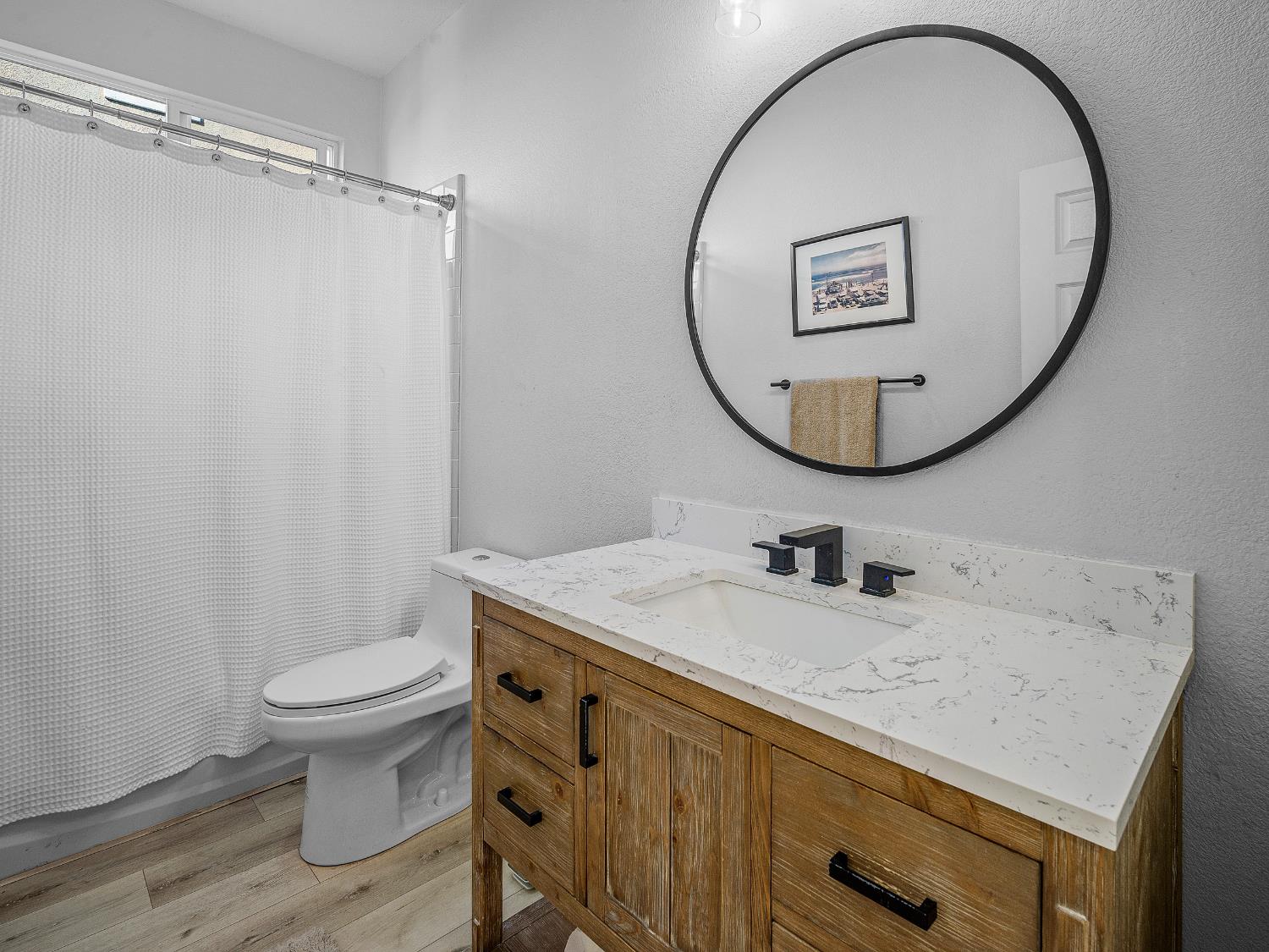 El Dorado Hills, California 95762, United States, 5 Bedrooms Bedrooms, ,3 BathroomsBathrooms,Residential,Active,236843