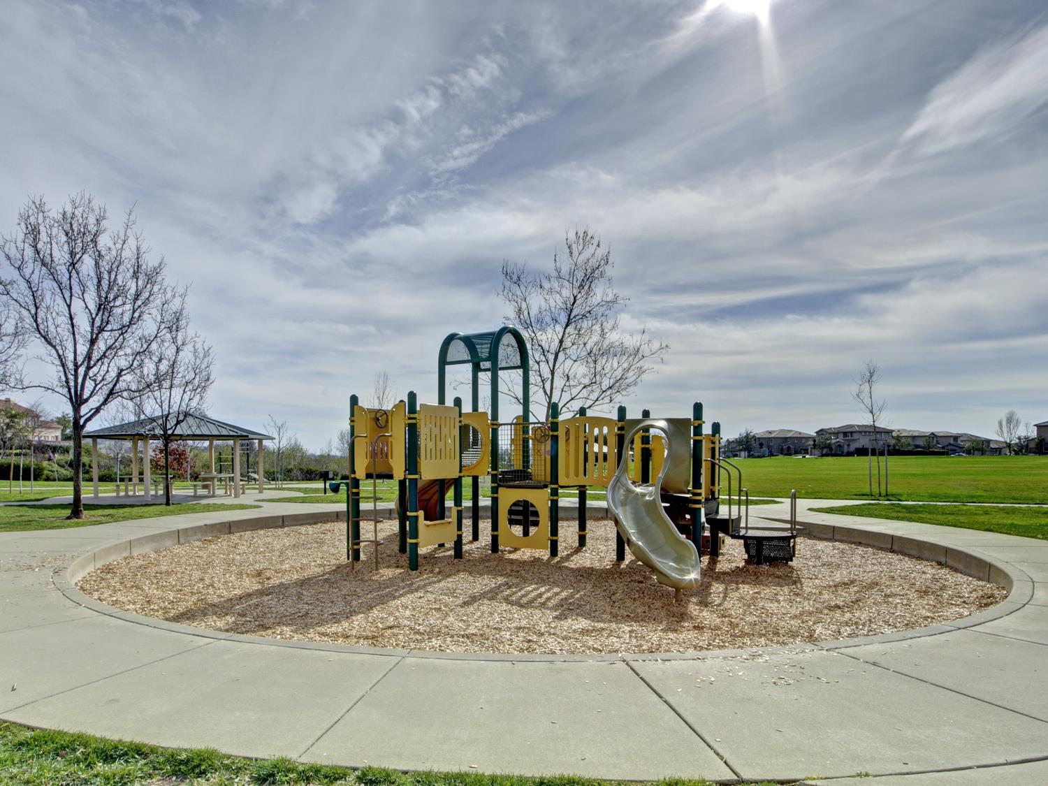 El Dorado Hills, California 95762, United States, 5 Bedrooms Bedrooms, ,3 BathroomsBathrooms,Residential,Active,236843