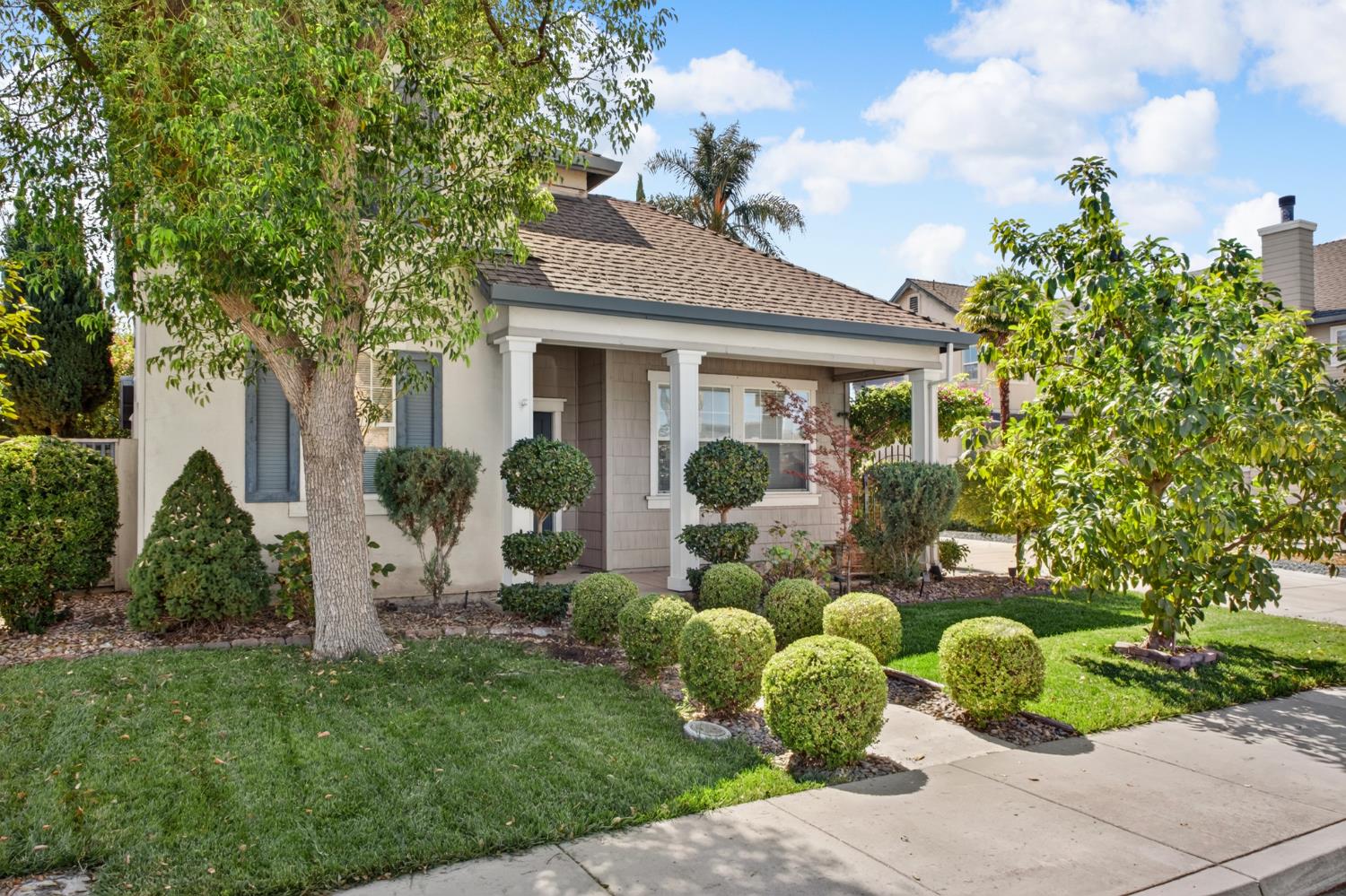 2612 Dorset Lane