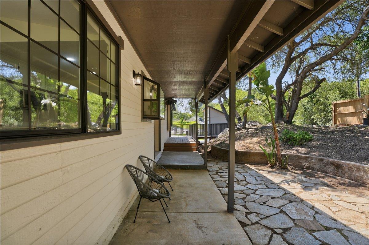 6990 Couey Lane