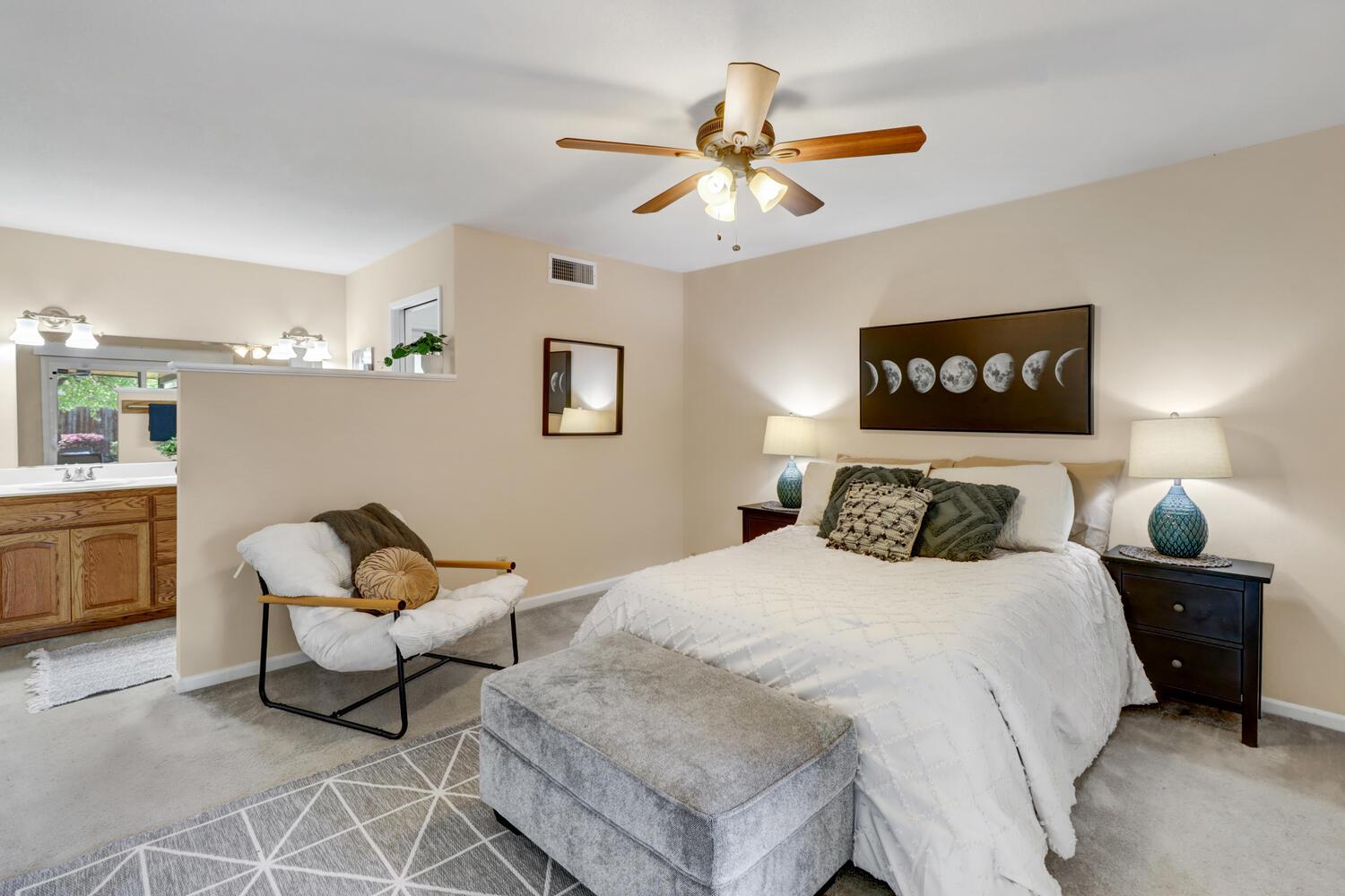 2605 Queenwood Drive