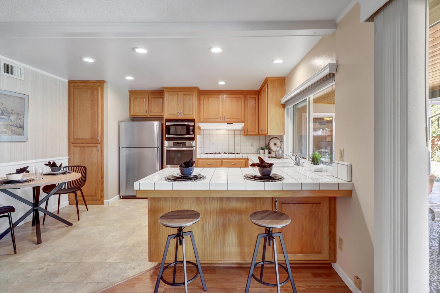 2605 Queenwood Drive