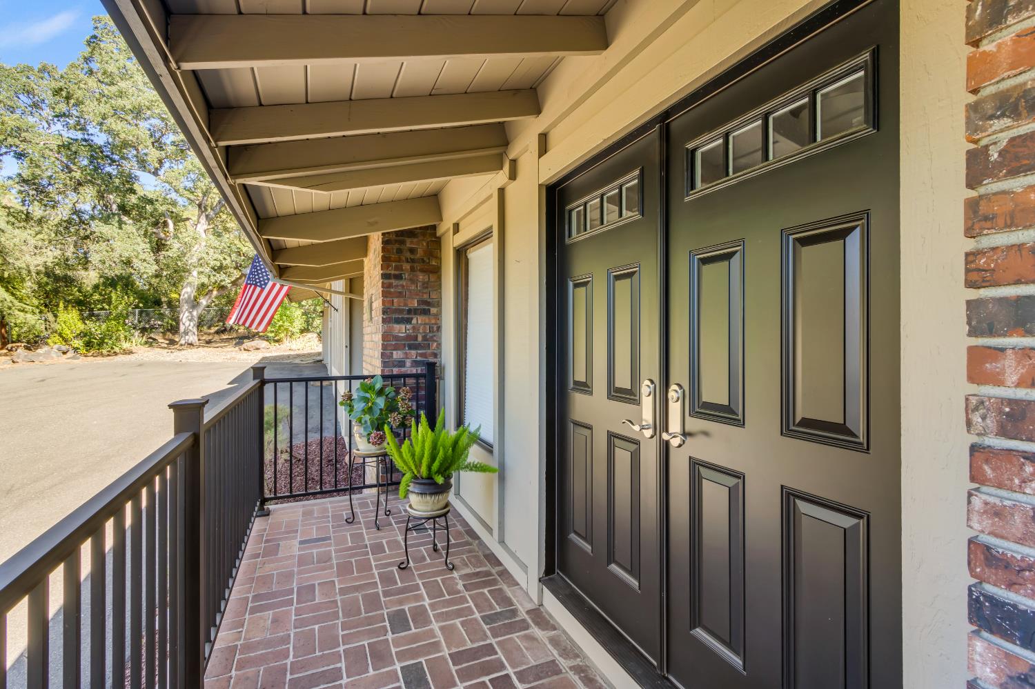 3749 Fairway Drive