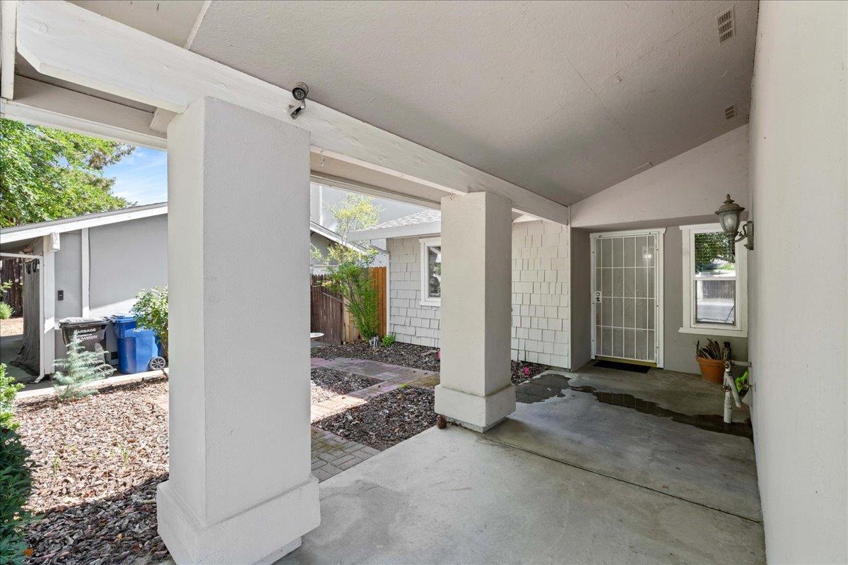 9648 Linda Rio Drive