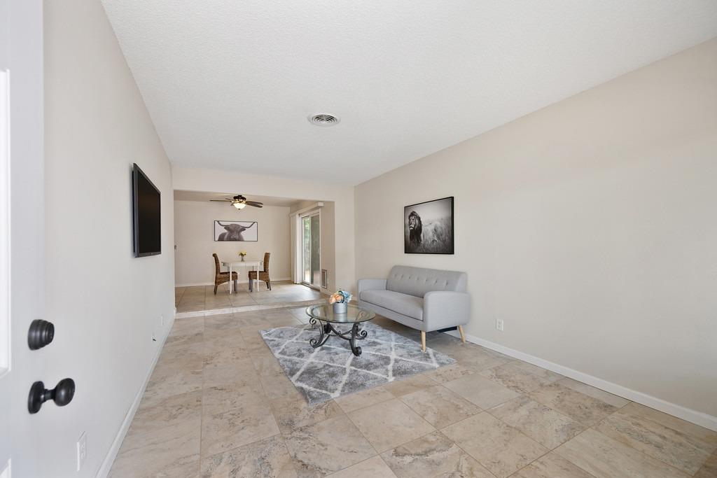 2634 Capitales Drive