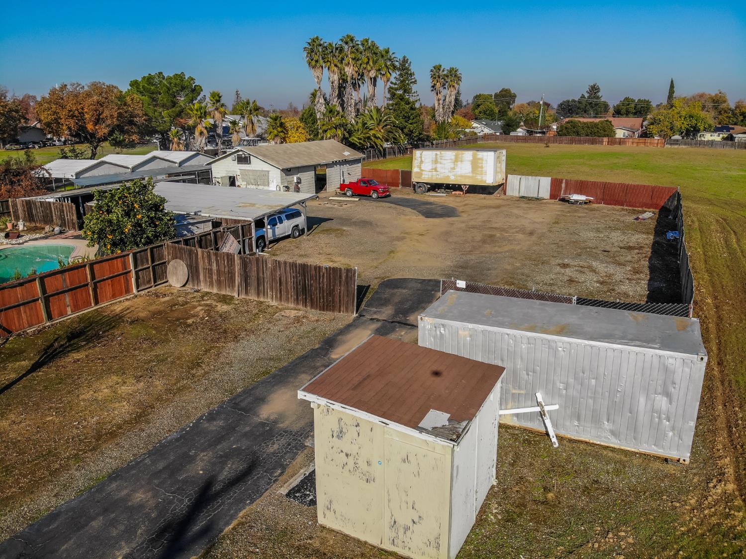 5025 El Paraiso Avenue