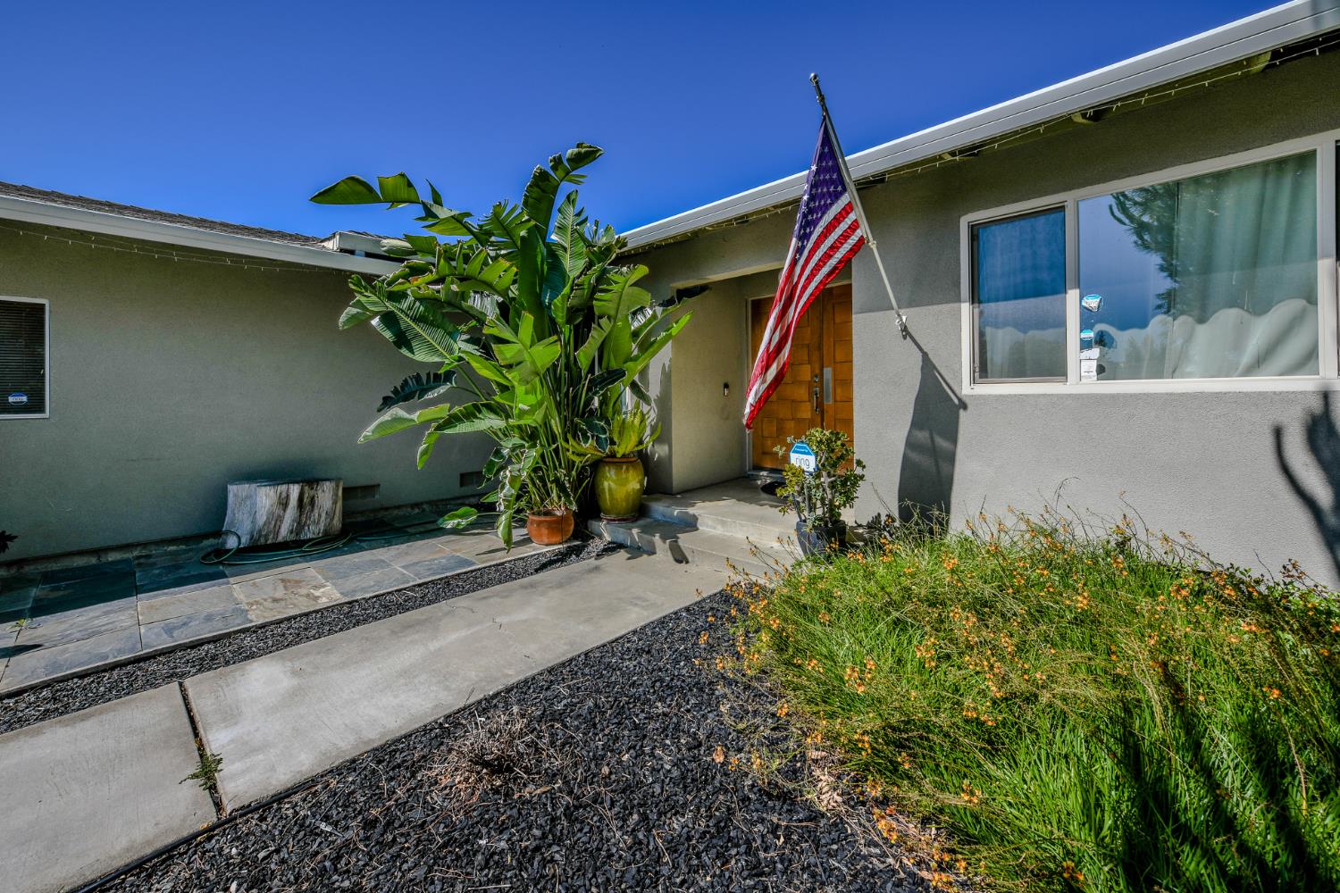 1012 Cottonwood Street