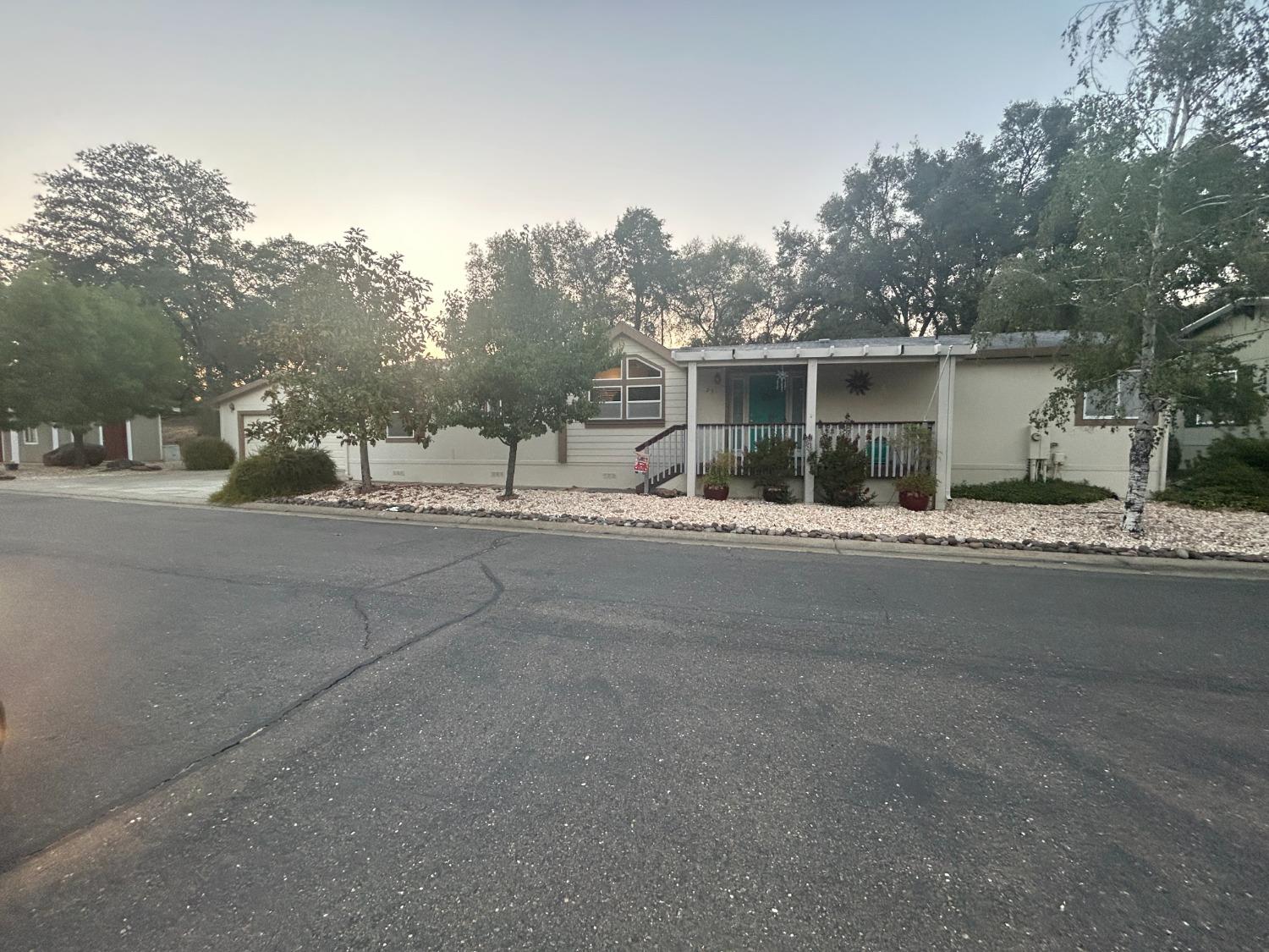 4700 Old French Town Road 23