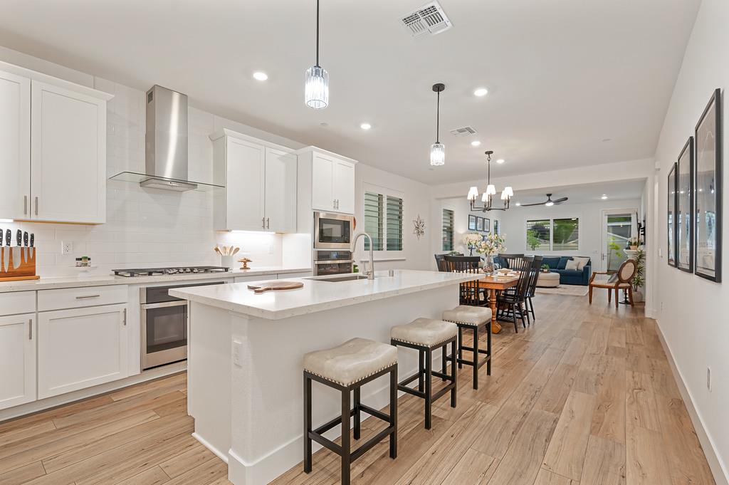 9117 Cerro Vista Drive