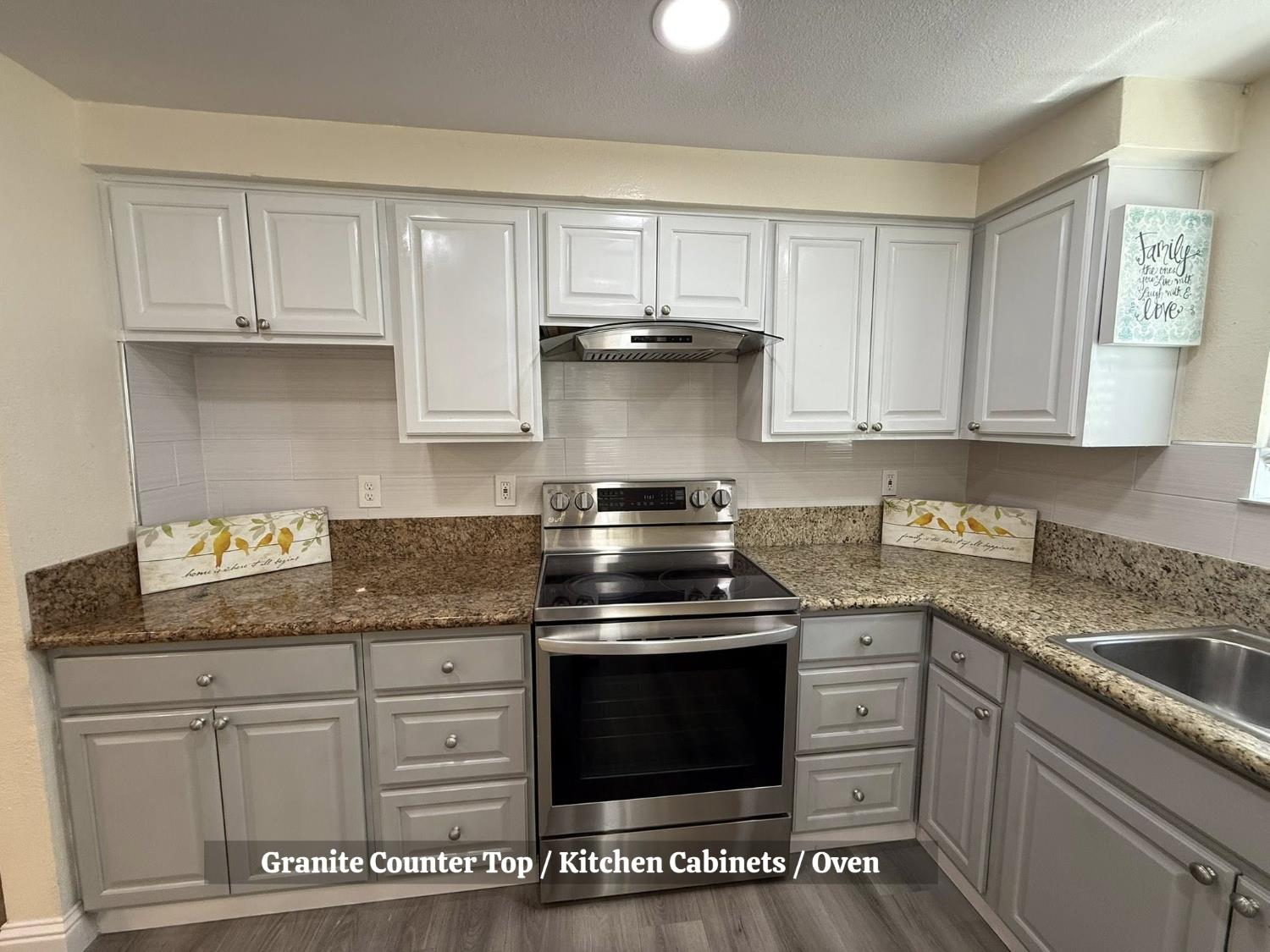 Sacramento, California 95828, United States, 3 Bedrooms Bedrooms, ,2 BathroomsBathrooms,Residential,Active,173141