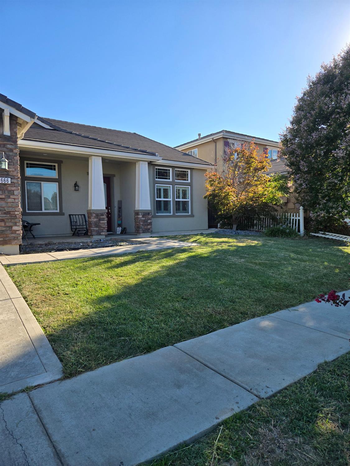 1666 Guildford Way