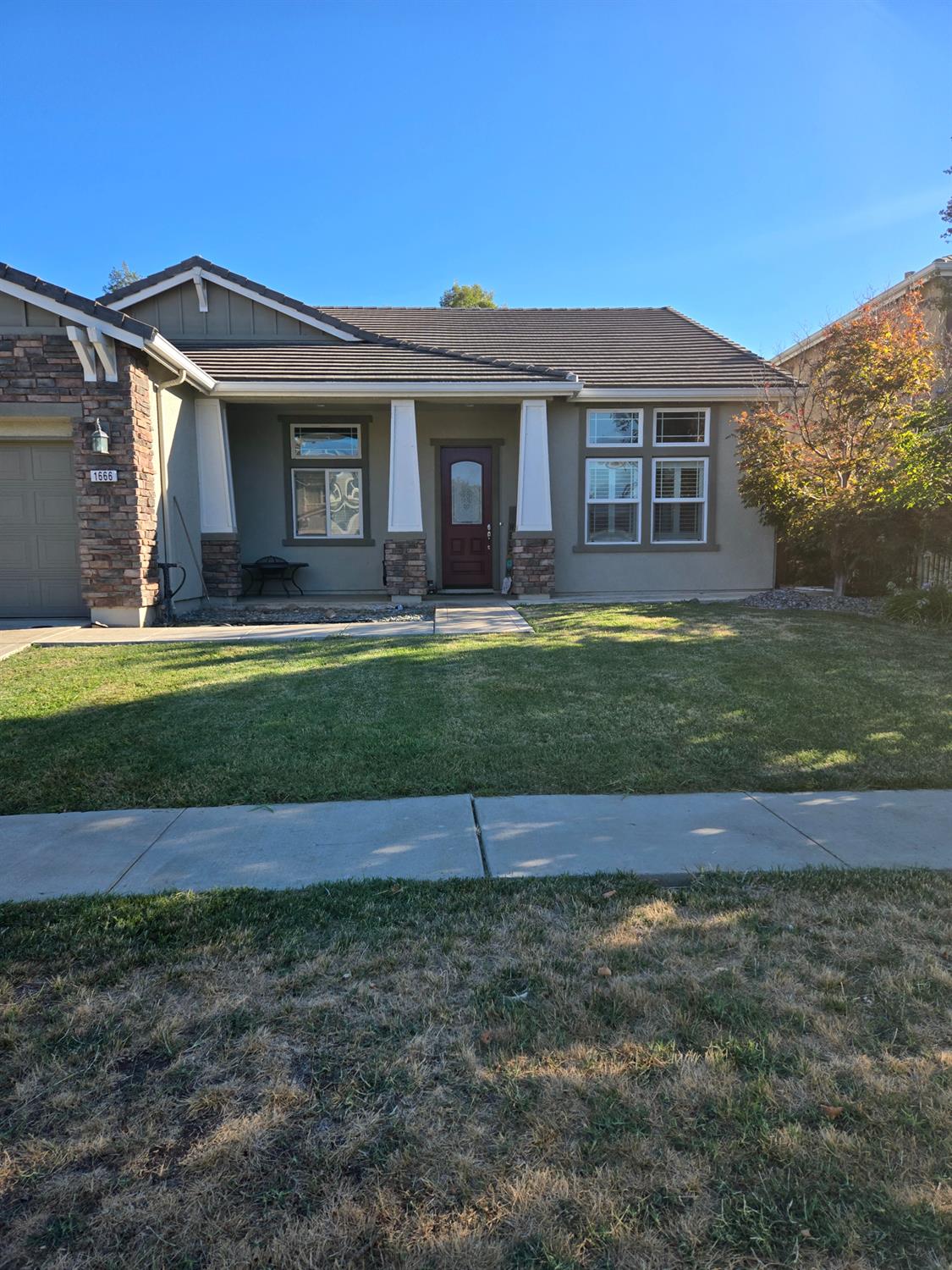 1666 Guildford Way