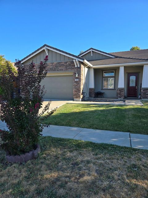 1666 Guildford Way Plumas Lake CA 95961