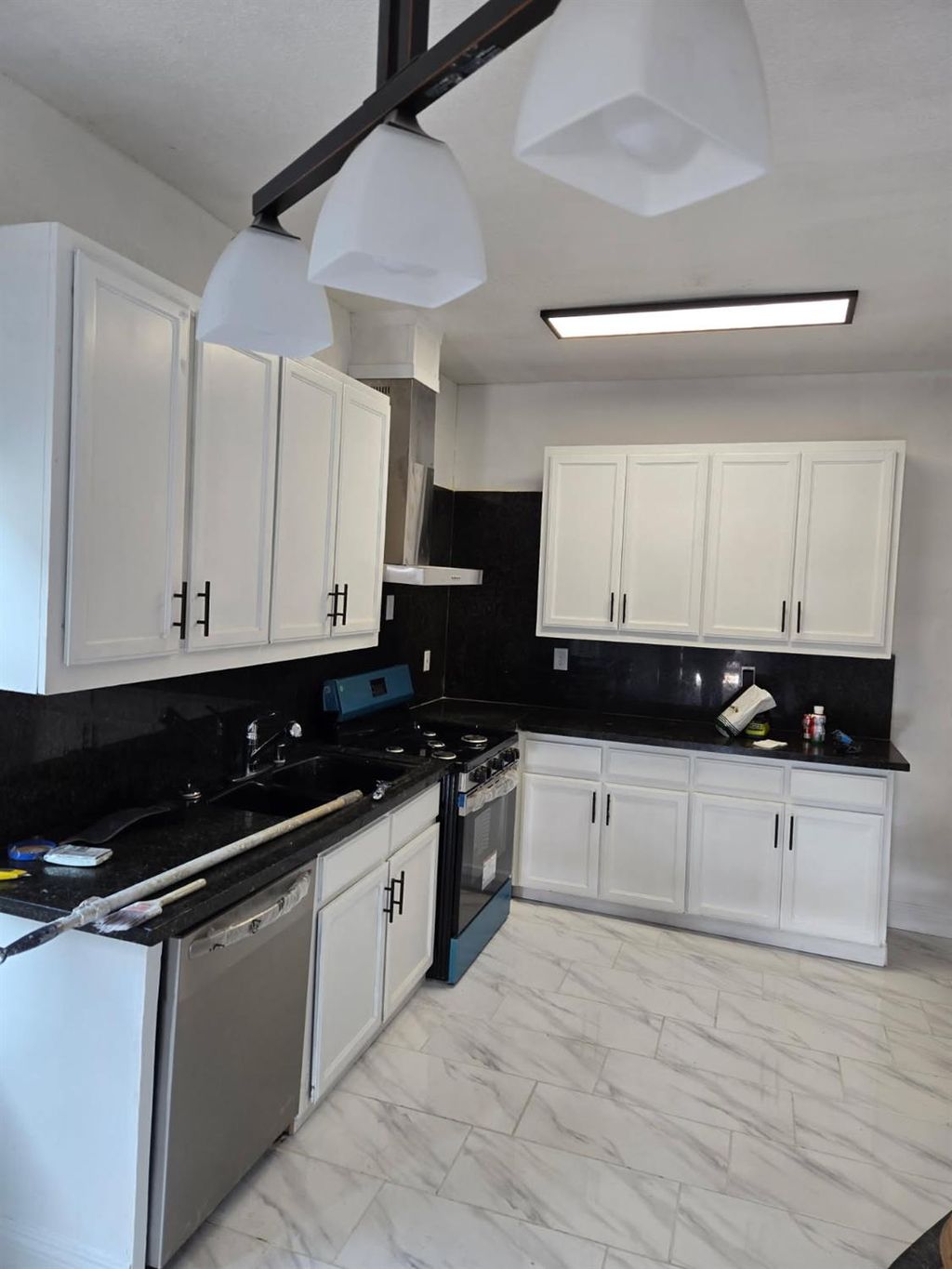 Photo of 3269 8th Avenue, Sacramento, CA 95817 (MLS # 225147721)