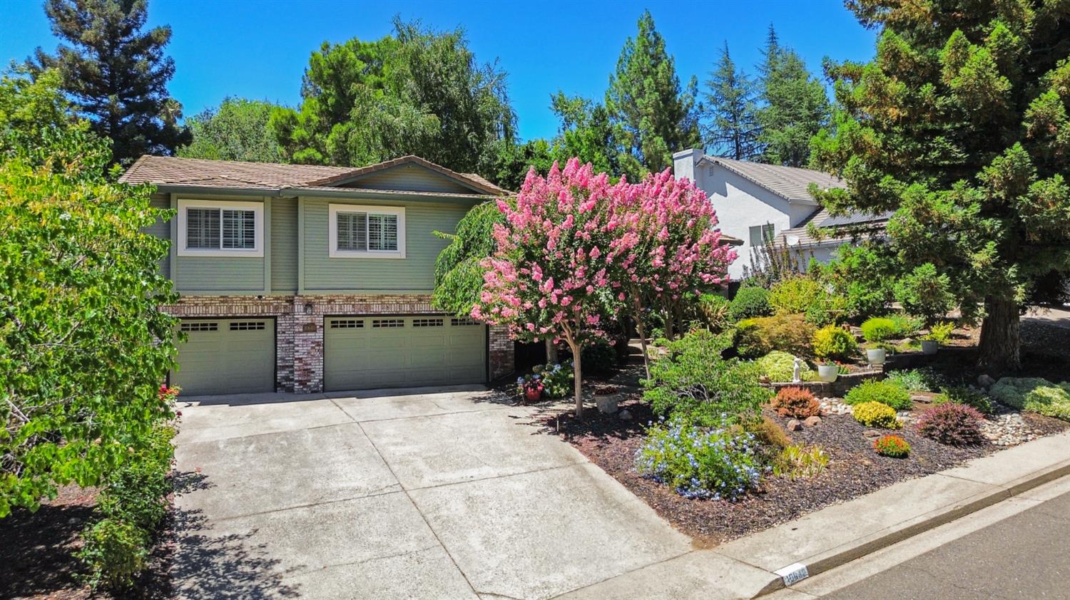 10640 Sunrise Ridge Circle