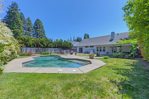 MLS: 225064975