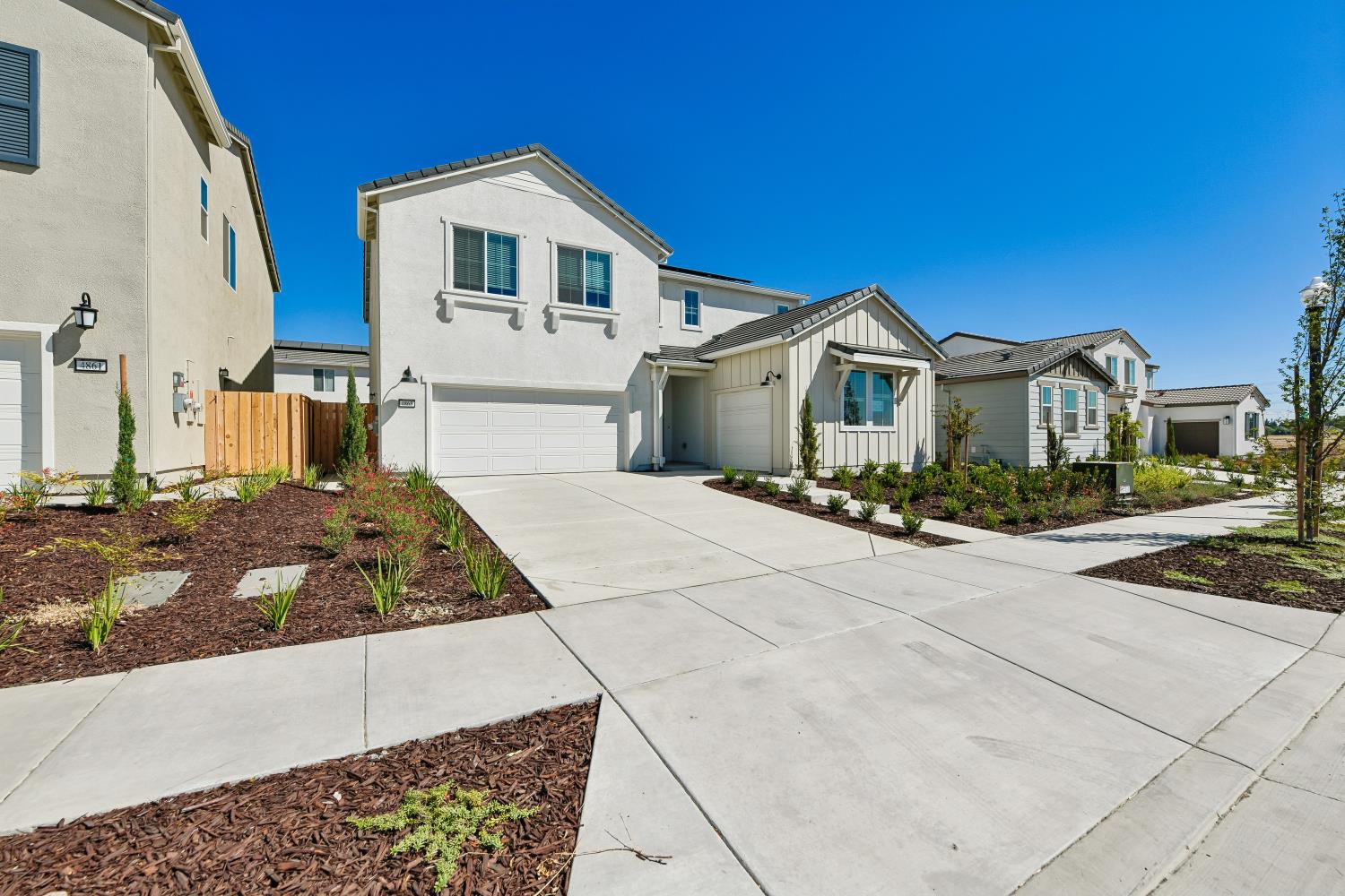 4865 Aucutt Way