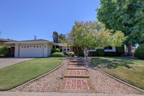 8242 Treecrest Avenue Fair Oaks CA 95628