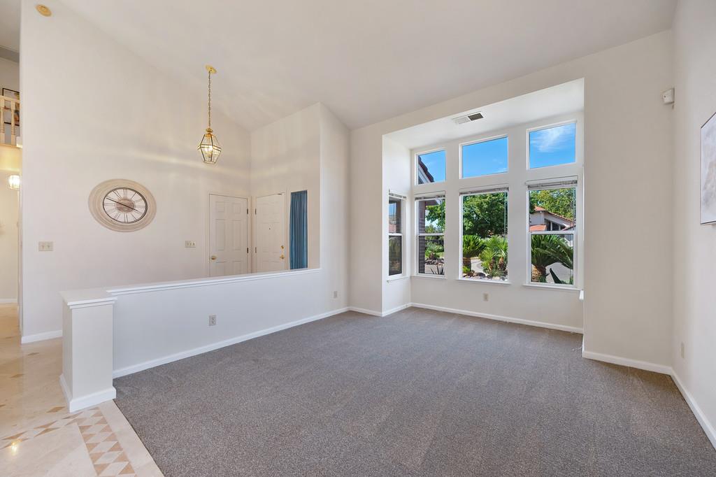 105 Hamersley Court