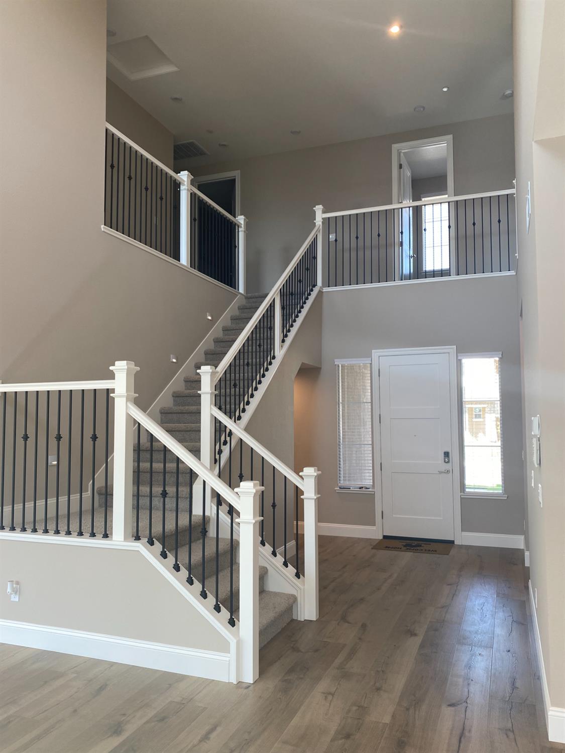 6890 Saratoga Estates Drive