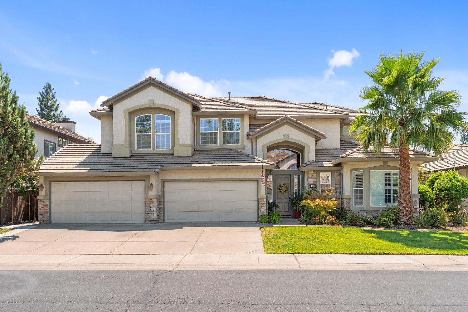 230 Hawkcrest Circle