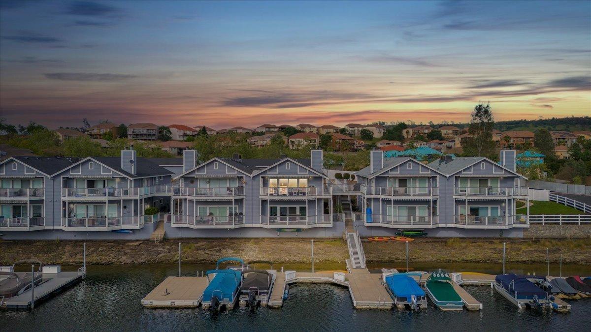 1030 Shoreline Drive 5