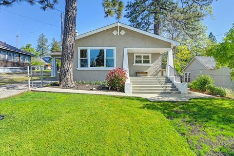 MLS: 225055818