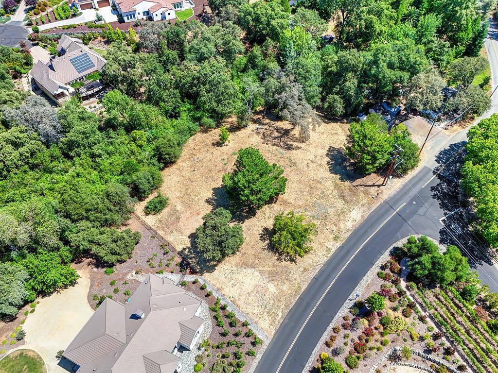 11167 Edgewood Road