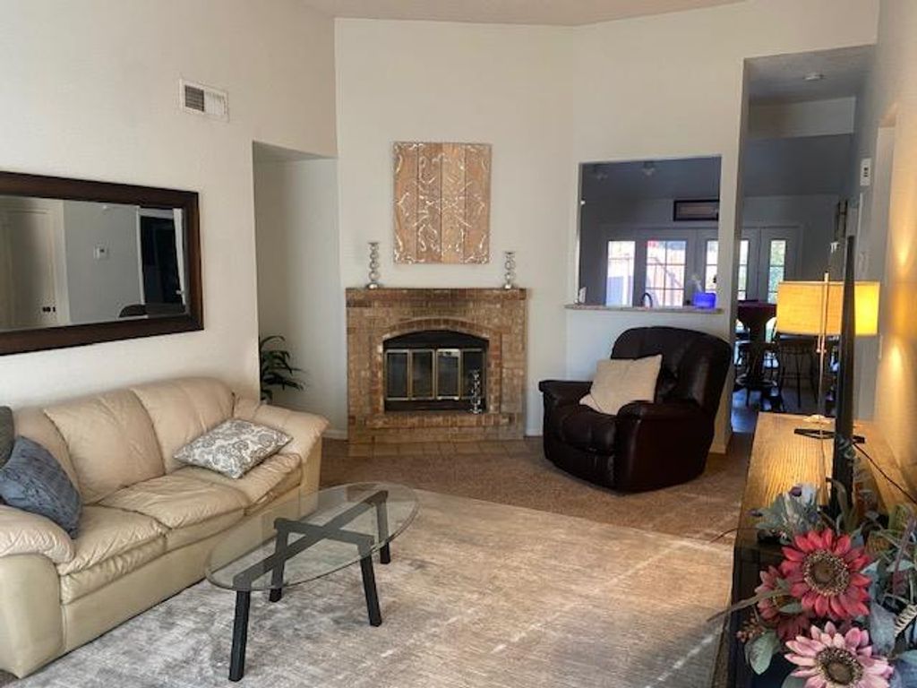 Photo of 7722 Brown Otter Drive, Antelope, CA 95843 (MLS # 226020531)