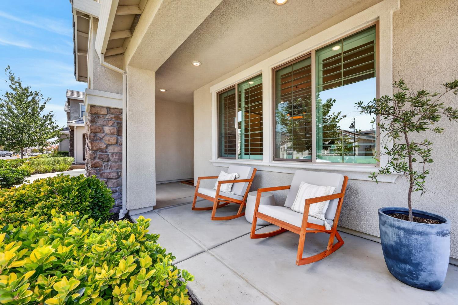 2284 Ranch View Drive