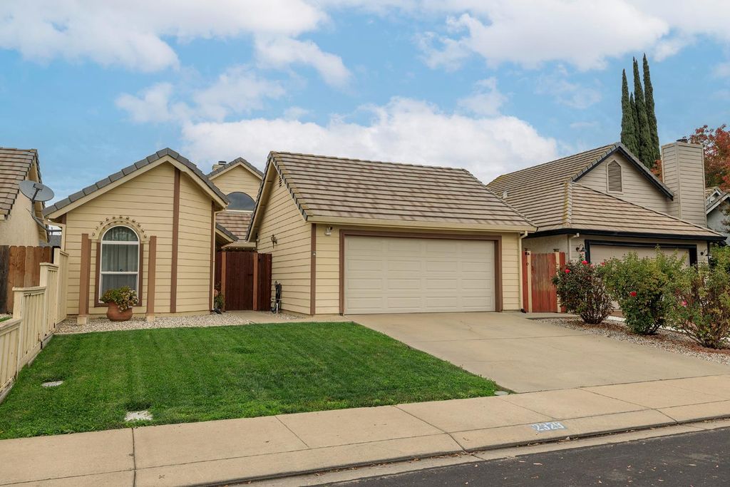 Photo of 2329 Orchard View Cir, Modesto, CA 95355 (MLS # 225143259)